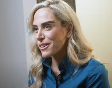Sarah patient testimonial video still